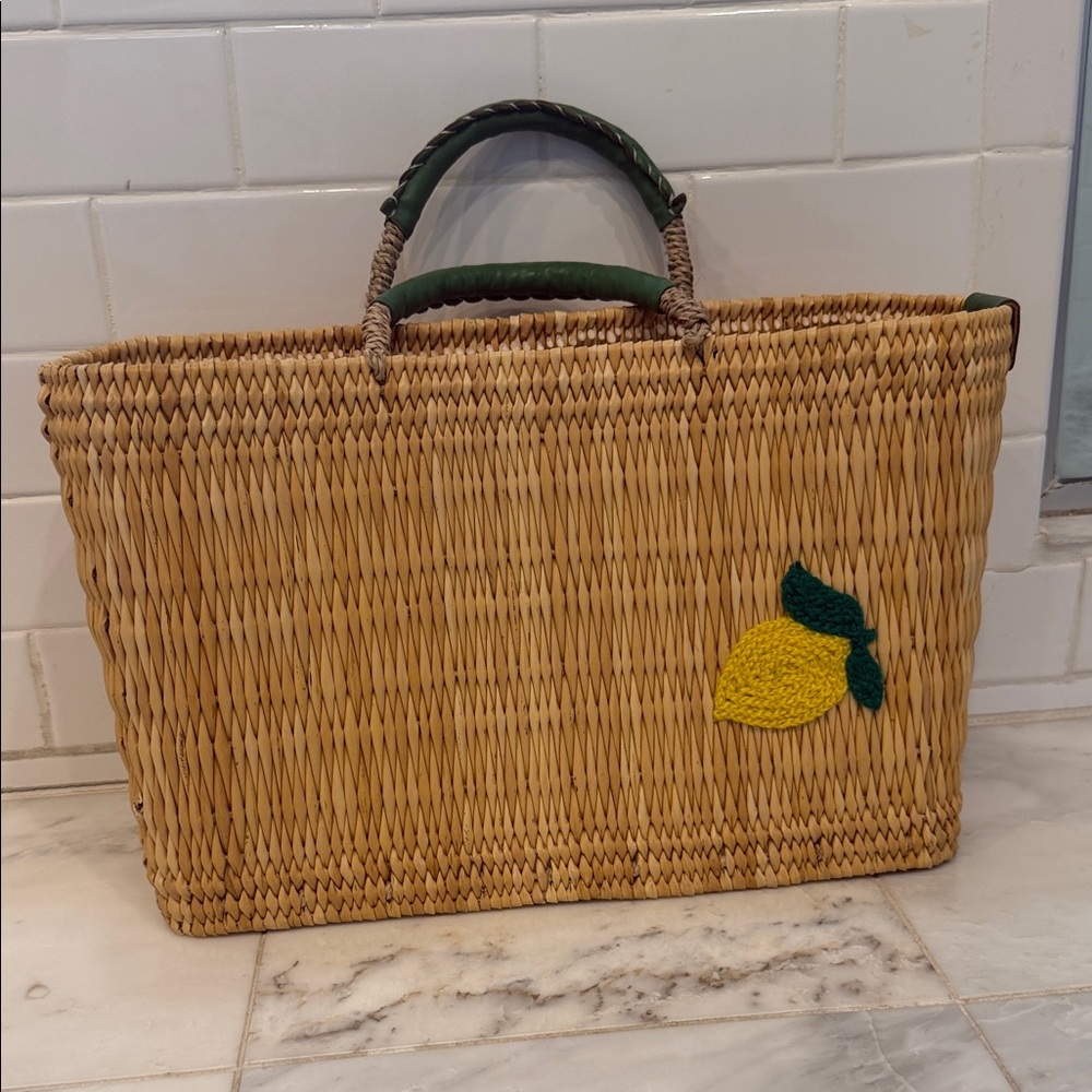 Mer Sea Tote with Lemon Accent